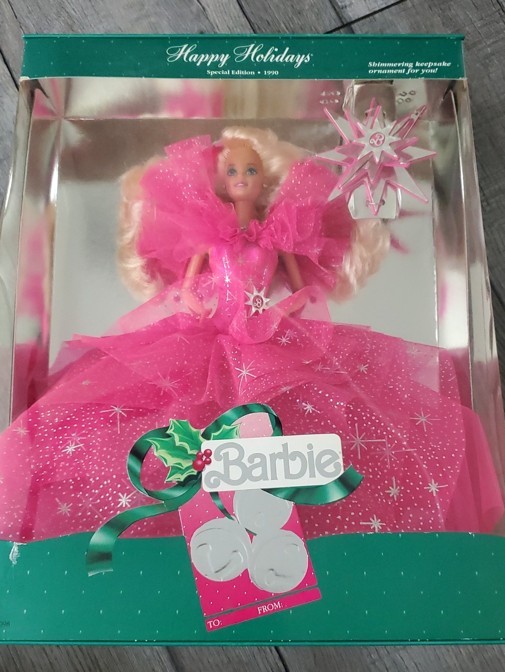 1990 Happy Holidays Special Edition Barbie. –